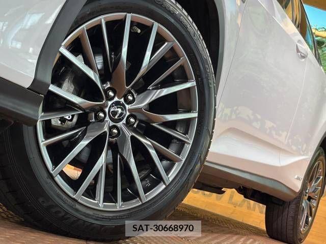 Lexus RX 2021-05 388263-15