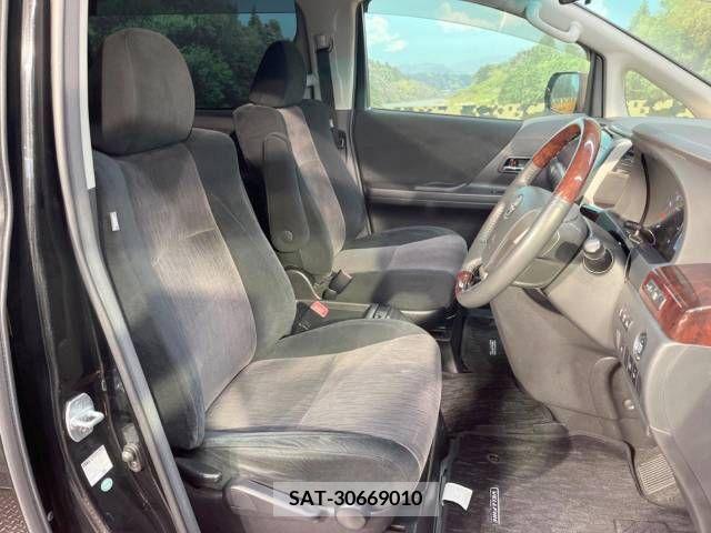 Toyota VELLFIRE 2013-02 215014-8