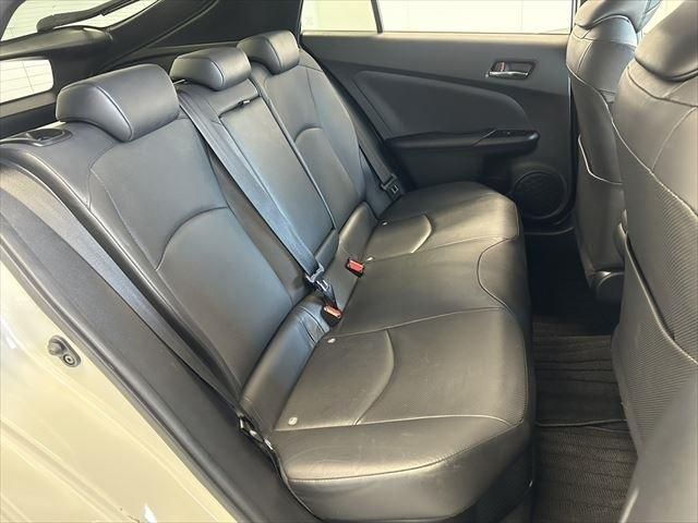 Toyota PRIUS 2016-05 17449-20