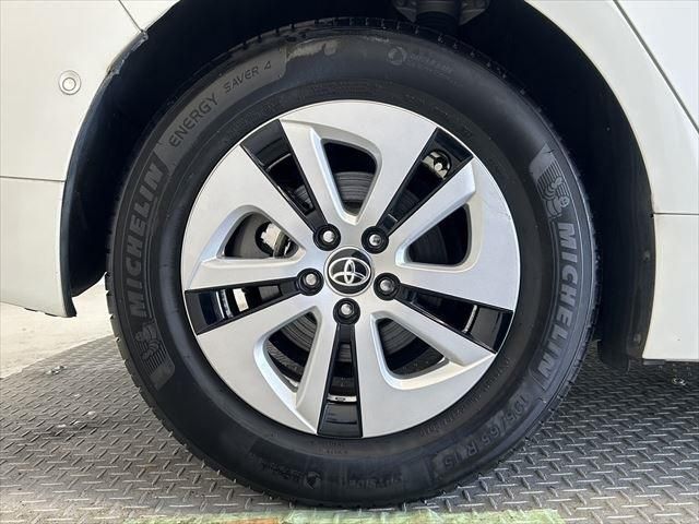 Toyota PRIUS 2016-05 17449-15