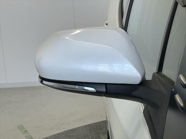 Toyota PRIUS 2016-05 17449-13