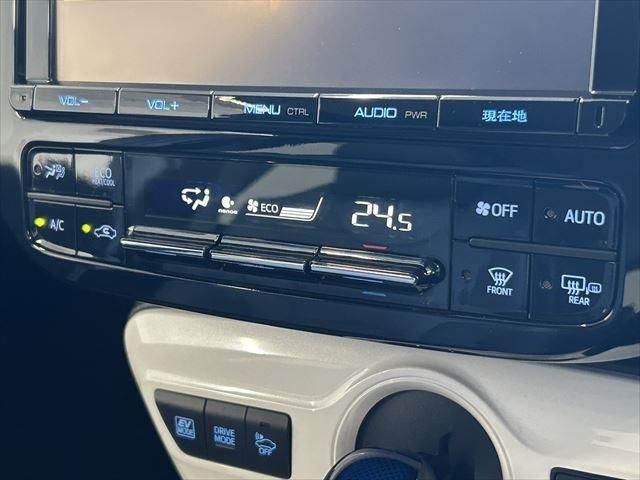 Toyota PRIUS 2016-05 17449-28