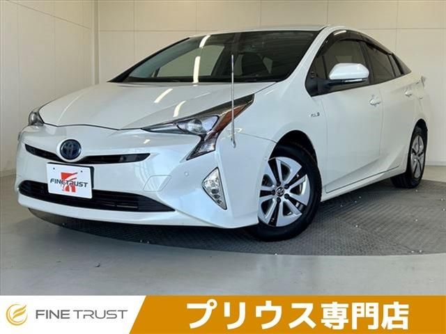Toyota PRIUS 2016-05 17449-0