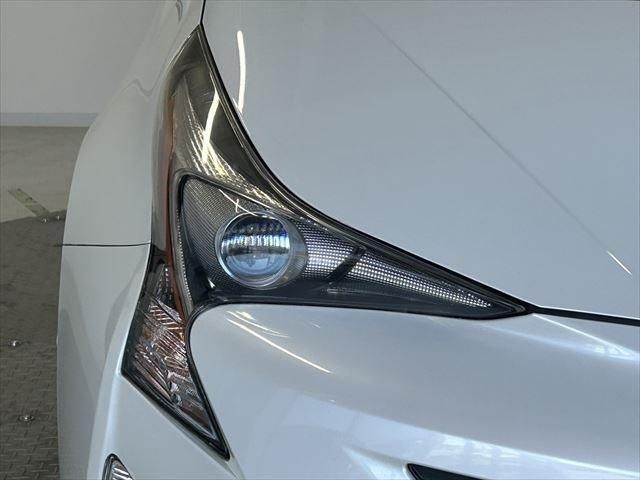 Toyota PRIUS 2016-05 17449-9