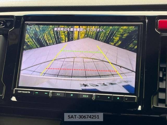 Honda N-WGN 2018-04 307819-3