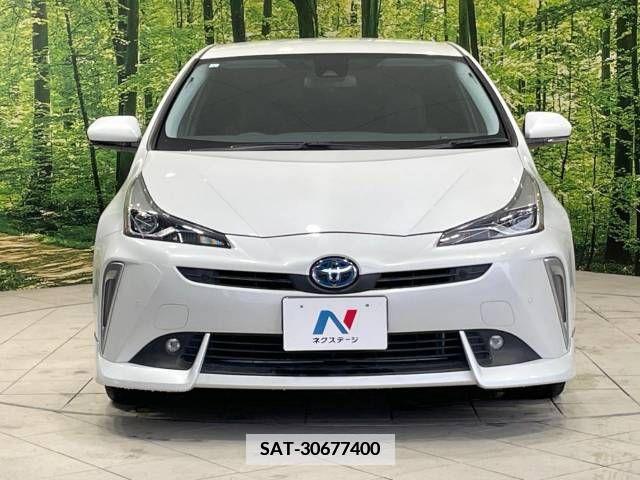 Toyota PRIUS 2021-02 335711-13