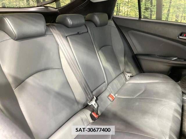 Toyota PRIUS 2021-02 335711-8
