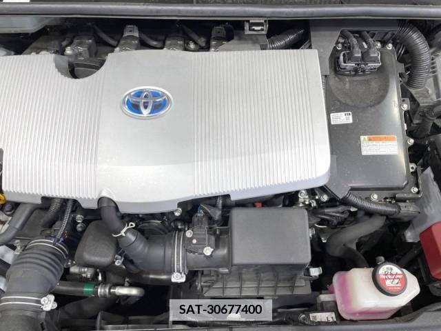 Toyota PRIUS 2021-02 335711-17