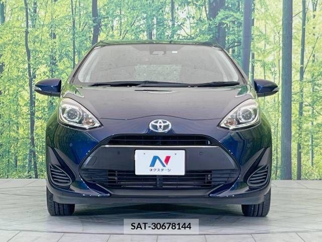 Toyota AQUA 2018-04 381644-14