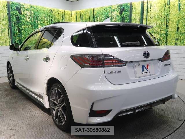 Lexus CT 2014-06 275166-15