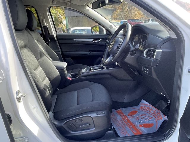 Mazda CX-5 2020-06 28851-4