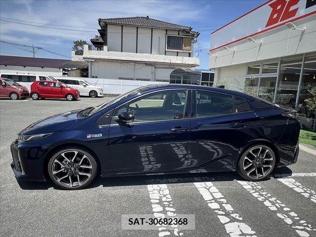 Toyota PRIUS PHV 2020-02 282564-10