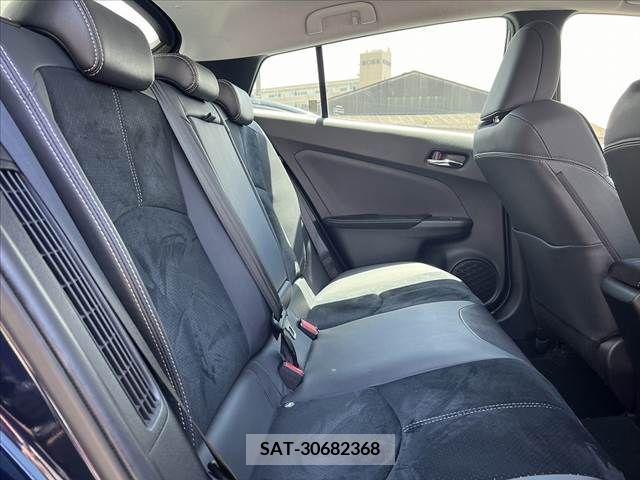 Toyota PRIUS PHV 2020-02 282564-17