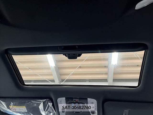 Toyota ALPHARD 2021-09 281110-4