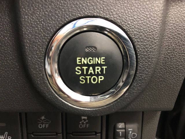 Daihatsu MOVE CUSTOM 2018-04 9210-21