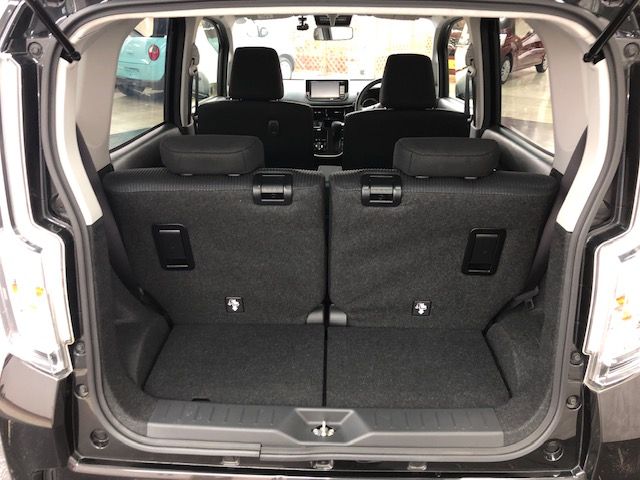 Daihatsu MOVE CUSTOM 2018-04 9210-20