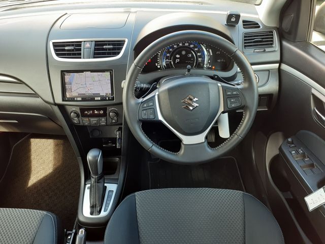 Suzuki SWIFT 2015-10 13621-1