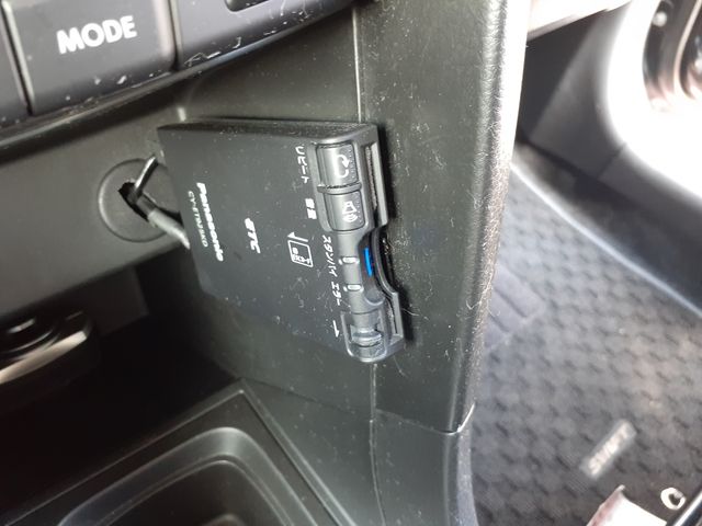 Suzuki SWIFT 2015-10 13621-23