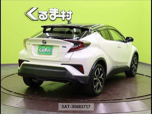 Toyota VELLFIRE 2017-01 216210-1