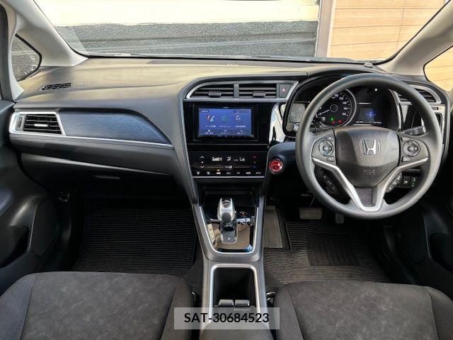 Honda SHUTTLE 2019-04 368120-1