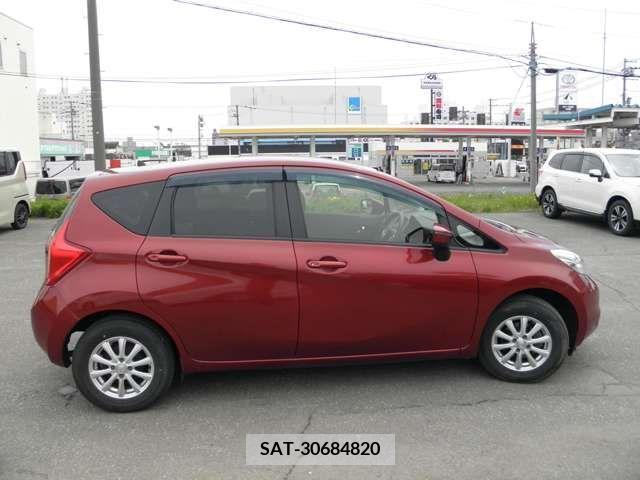 Nissan NOTE 2014-12 298123-3