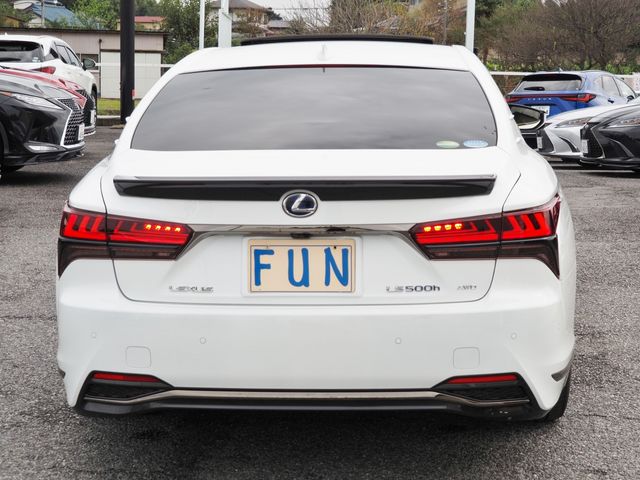 Lexus LS 2020-12 17290-6