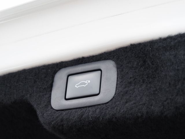 Lexus LS 2020-12 17290-17