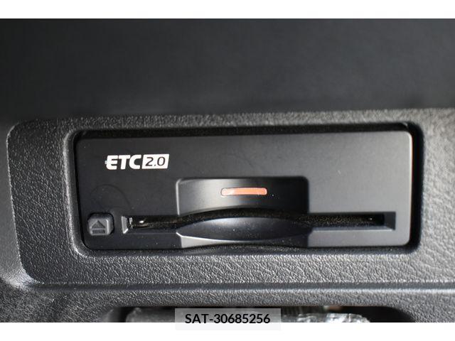 Nissan NOTE 2021-08 215568-7