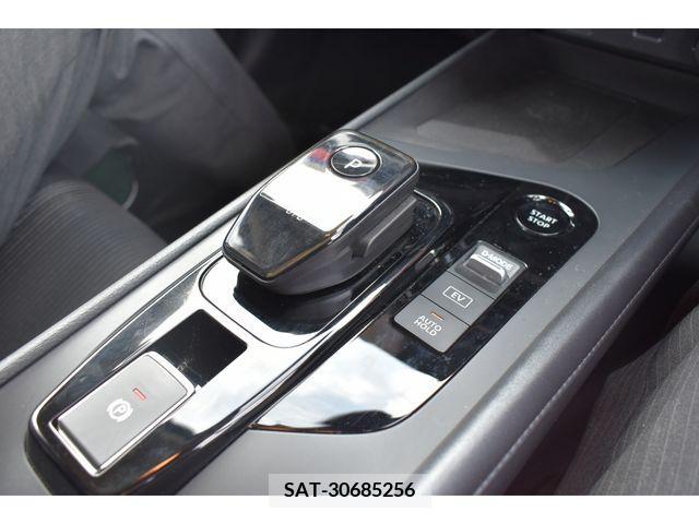 Nissan NOTE 2021-08 215568-16