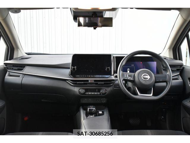 Nissan NOTE 2021-08 215568-2