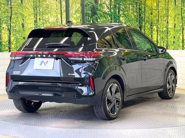 Nissan AURA 2023-06 183337-17