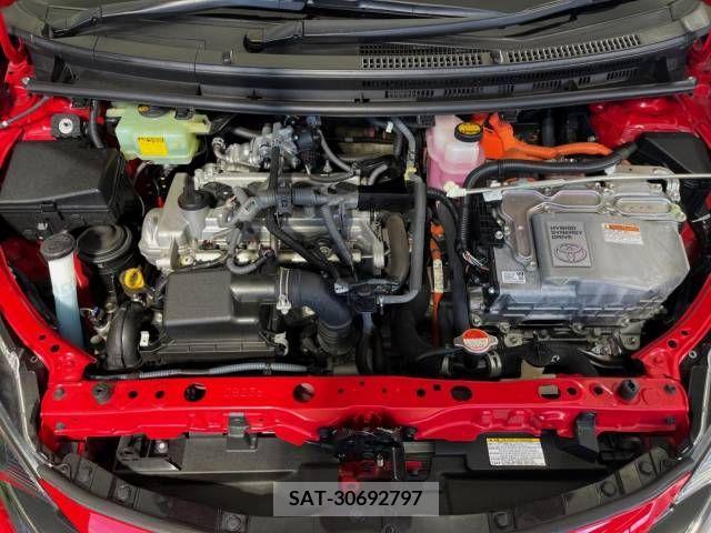 Toyota AQUA 2016-09 345709-18