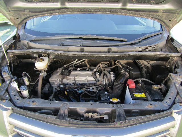 Toyota NOAH 2010-10 27614-27