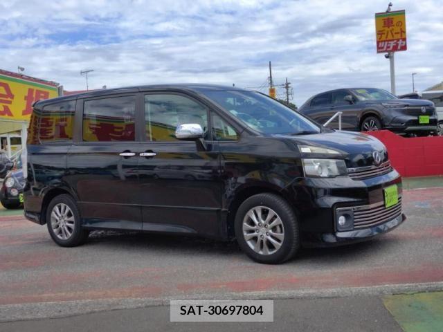 Toyota VOXY 2011-02 289142-8