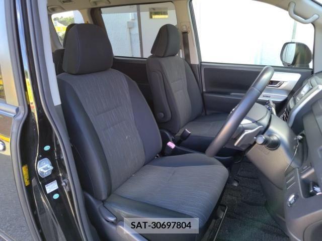 Toyota VOXY 2011-02 289142-12