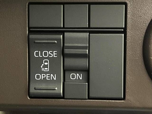 Toyota ROOMY 2023-05 19307-4