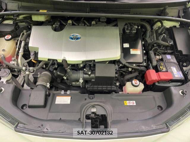 Toyota PRIUS 2017-08 348021-17