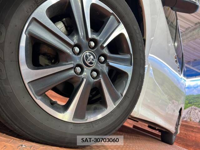 Toyota VOXY 2019-04 289209-14