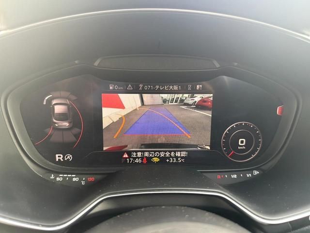 Audi TT 2016-03 17362-11