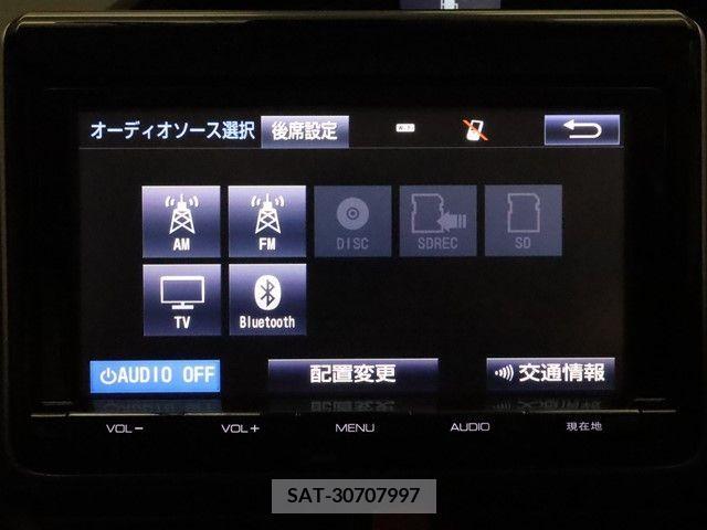 Toyota NOAH 2016-01 365097-14