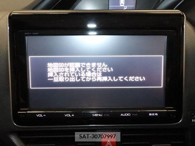 Toyota NOAH 2016-01 365097-12