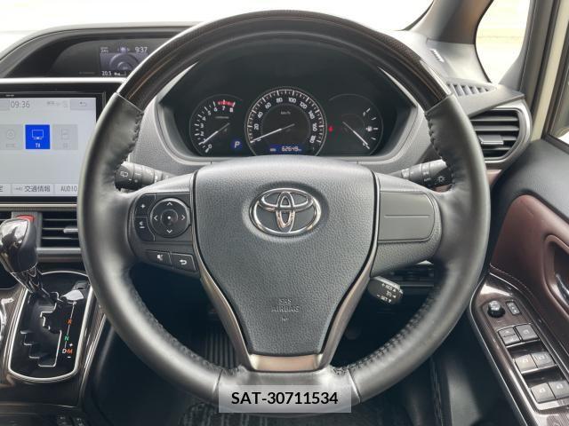 Toyota ESQUIRE 2018-10 331588-9