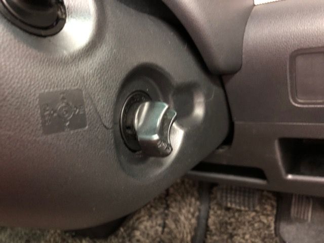 Toyota PIXIS SPACE 2013-05 28879-21