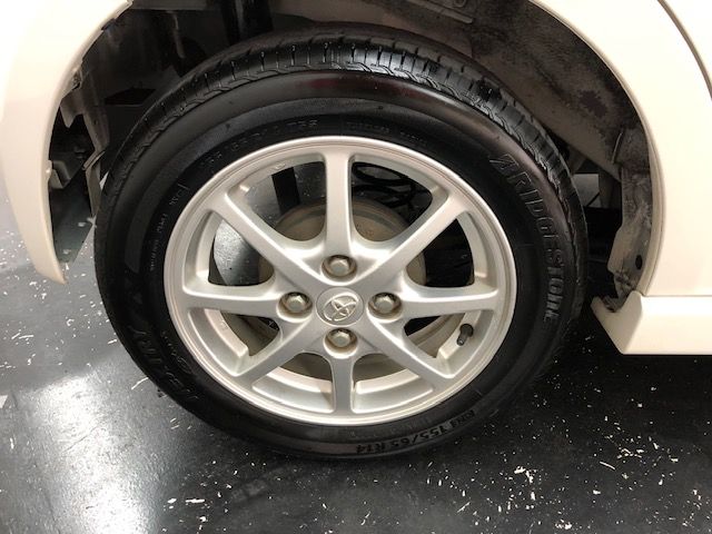 Toyota PIXIS SPACE 2013-05 28879-25