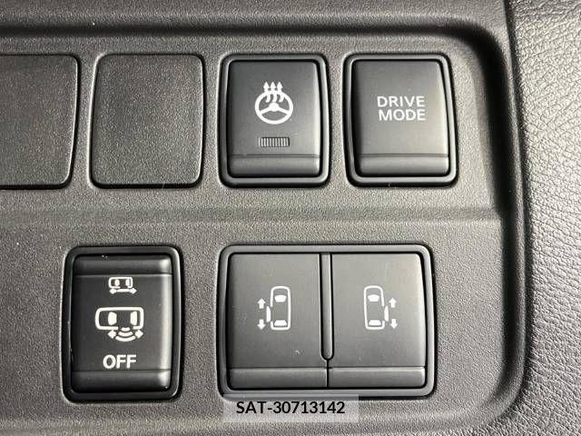 Nissan SERENA 2018-05 284134-5