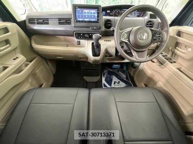 Honda N BOX 2020-11 279522-1