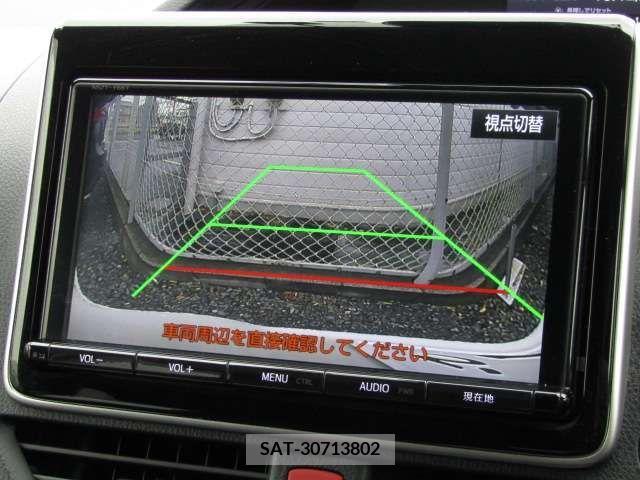 Toyota ESQUIRE 2017-04 216927-9