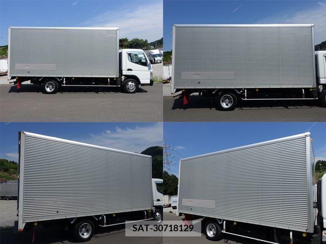 Mitsubishi CANTER 2011-12 294473-3