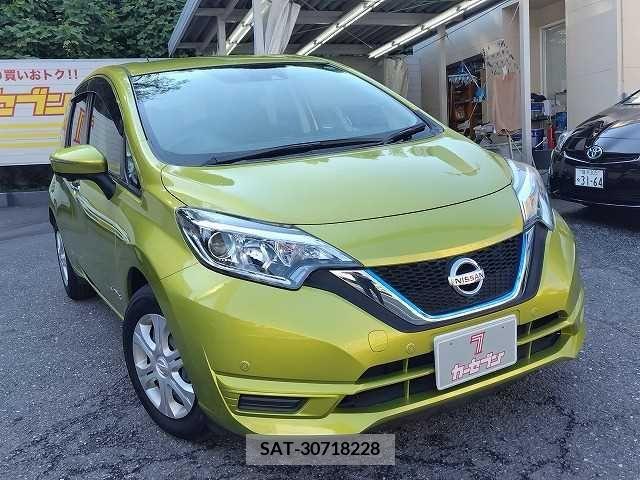 Nissan NOTE 2017-01 352598-0