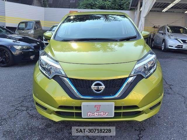 Nissan NOTE 2017-01 352598-15